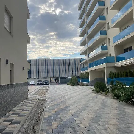 Myrriam Marina Surf Residence, Mamaia Nord - *