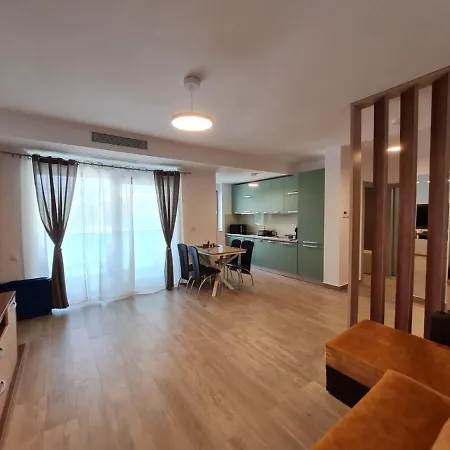 Myrriam Marina Surf Residence, Mamaia Nord - Apartment