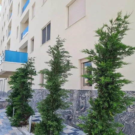Apartment Myrriam Marina Surf Residence, Mamaia Nord - *